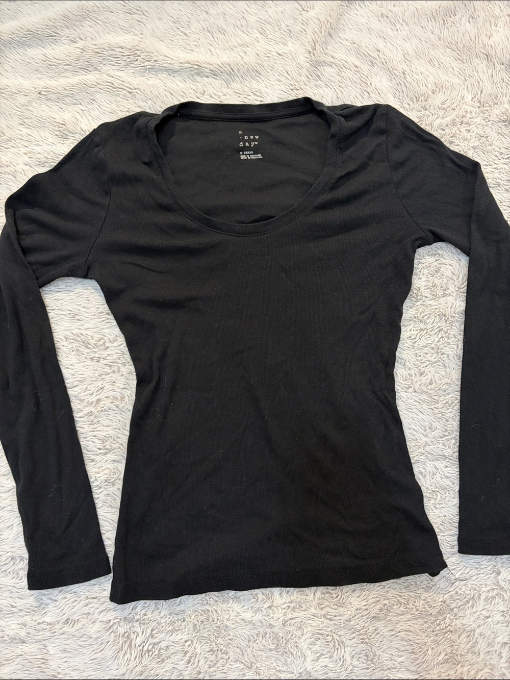 a new day Black Scoop Neck Long Sleeve Tee